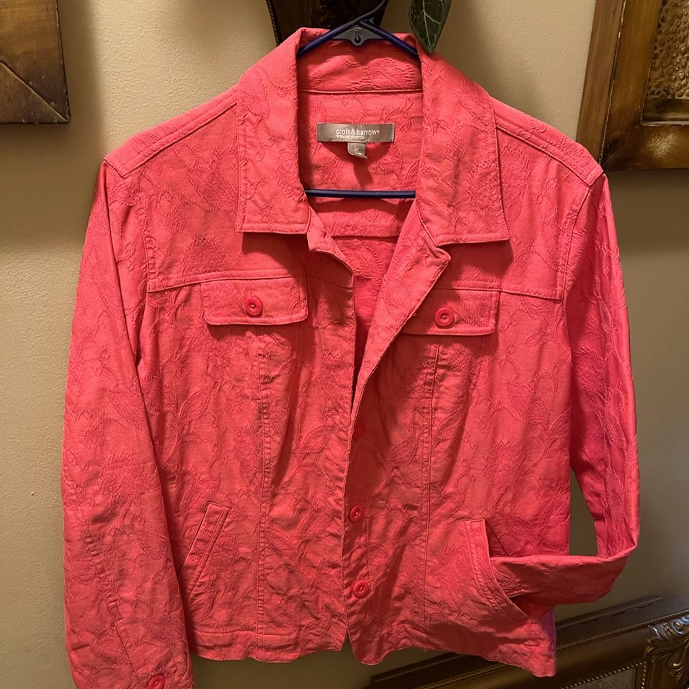 Croft & Barrow Womens Stretch Coral Flower Print Knit Jacket.
